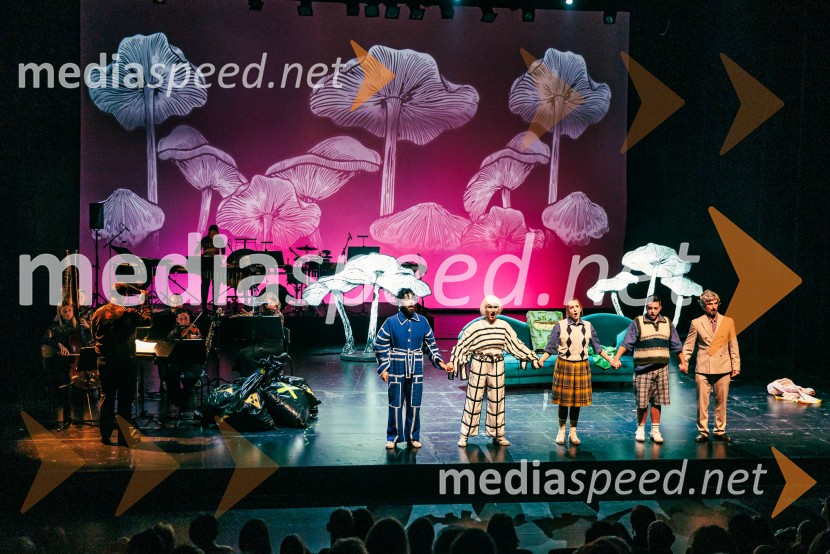 Cankarjev dom: Zločin v blatnem dolu