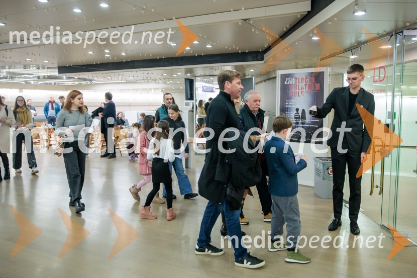 Cankarjev dom: Zločin v blatnem dolu