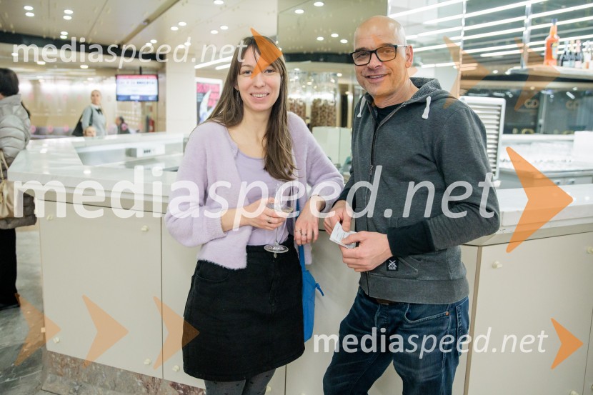 Cankarjev dom: Zločin v blatnem dolu