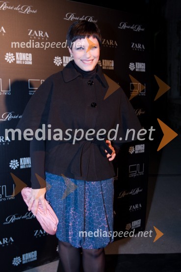 Nuška Drašček, pevkaNina Šušnjara, modna revija