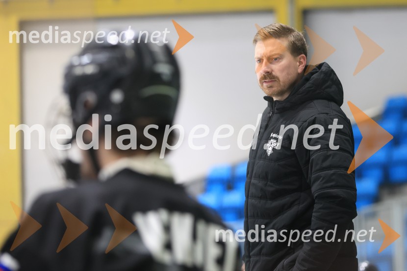 Hokejski večer v Ledni dvorani: mariborski Lisjaki proti Eislauf-Verein