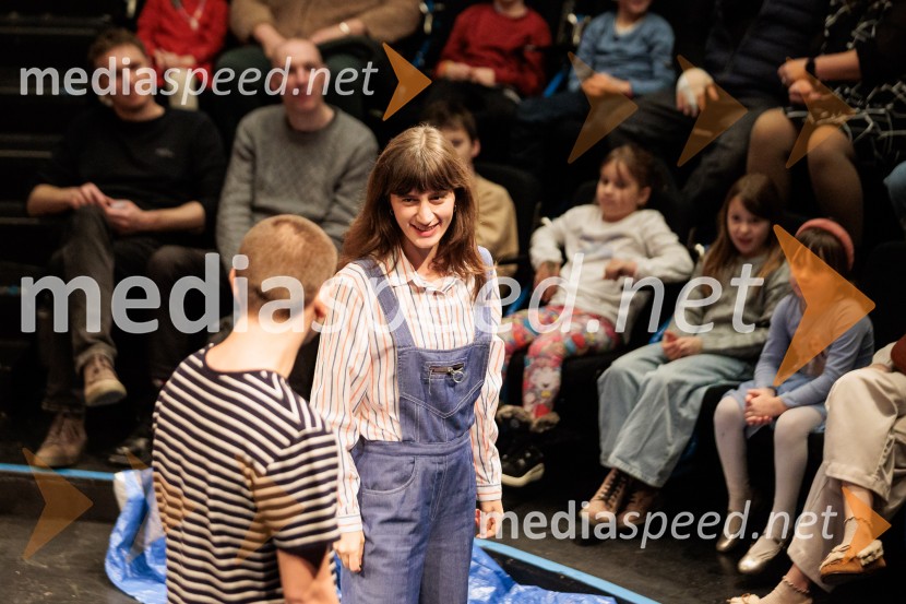  Staša Popović, igralkaBratovščina Sinjega galeba, Cankarjev dom