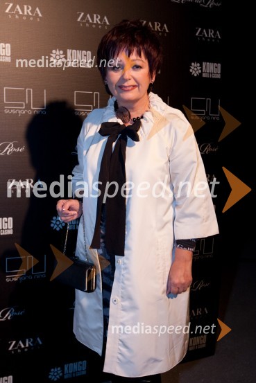 Zdenka Kahne, lastnica in direktorica kozmetike KahneNina Šušnjara, modna revija