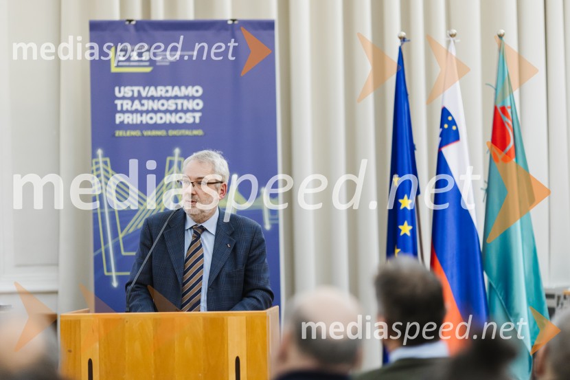 Reka Soča in njeni mostovi, razstava