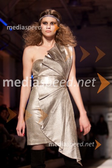 ManekenkaNina Šušnjara, modna revija