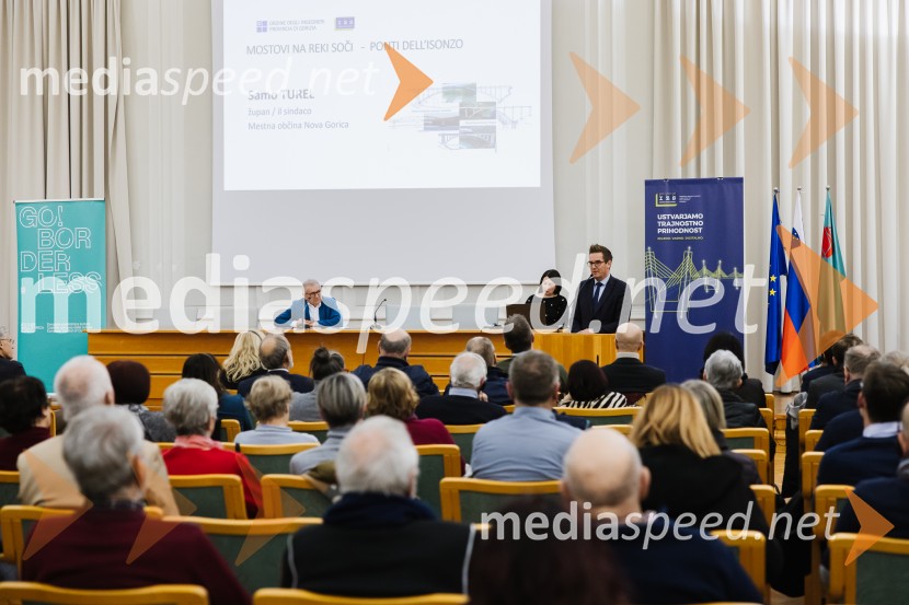 Reka Soča in njeni mostovi, razstava