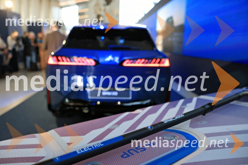 Novi BMW iX3 in BMW Sipaboard, slovenska predstavitev