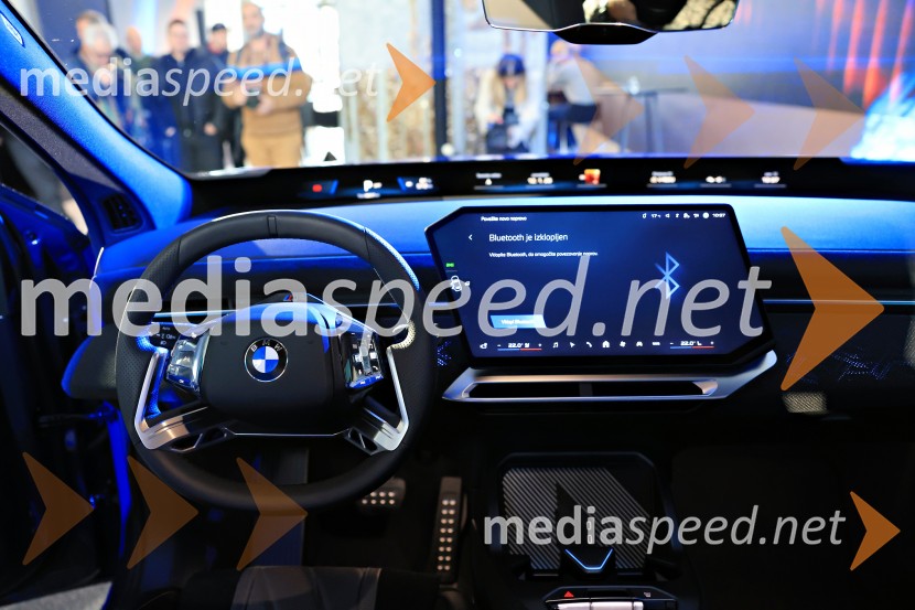 Novi BMW iX3 in BMW Sipaboard, slovenska predstavitev