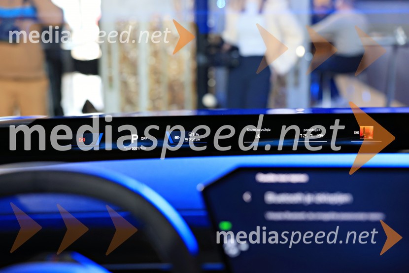 Novi BMW iX3 in BMW Sipaboard, slovenska predstavitev