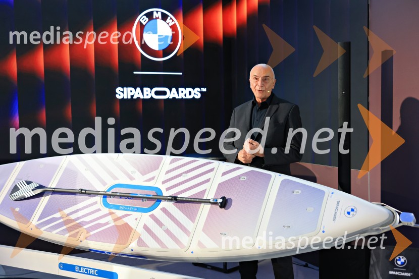  Ivo Boscarol, podjetnik, generalni direktor Pipistrel d.o.o.Novi BMW iX3 in BMW Sipaboard, slovenska predstavitev