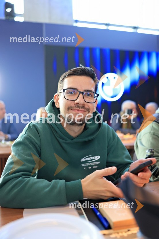 Novi BMW iX3 in BMW Sipaboard, slovenska predstavitev