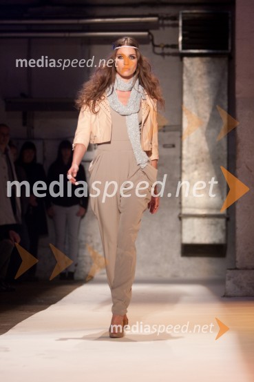 ManekenkaNina Šušnjara, modna revija