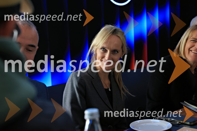 Novi BMW iX3 in BMW Sipaboard, slovenska predstavitev