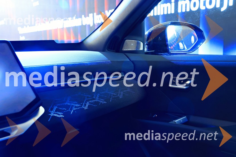 Novi BMW iX3 in BMW Sipaboard, slovenska predstavitev