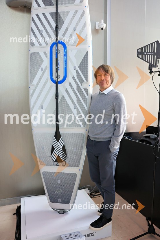 Novi BMW iX3 in BMW Sipaboard, slovenska predstavitev