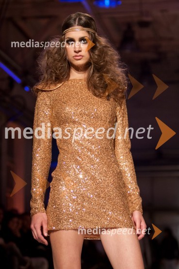 ManekenkaNina Šušnjara, modna revija