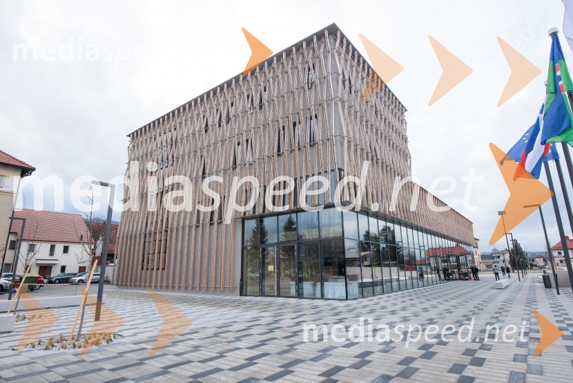 Zgodovinski dogodek za Ribnico. Urban center je odprt