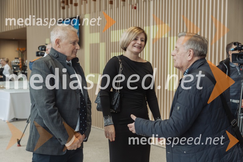 Zgodovinski dogodek za Ribnico. Urban center je odprt