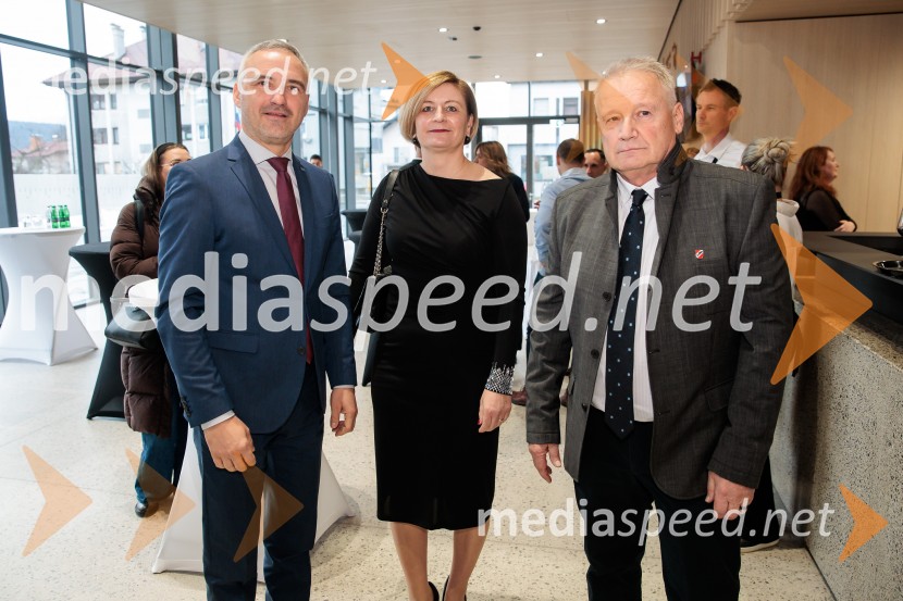 Zgodovinski dogodek za Ribnico. Urban center je odprt