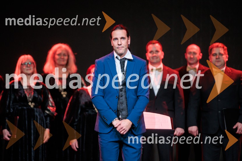 Zgodovinski dogodek za Ribnico. Urban center je odprt