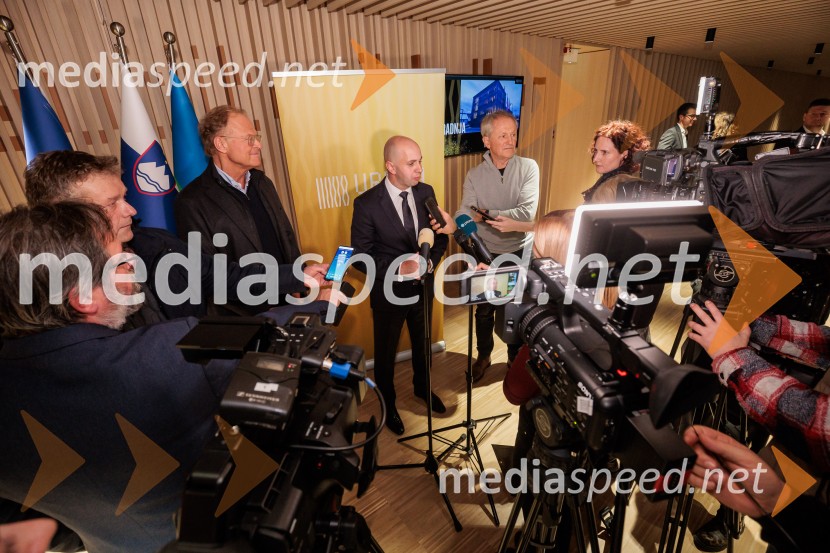 Zgodovinski dogodek za Ribnico. Urban center je odprt