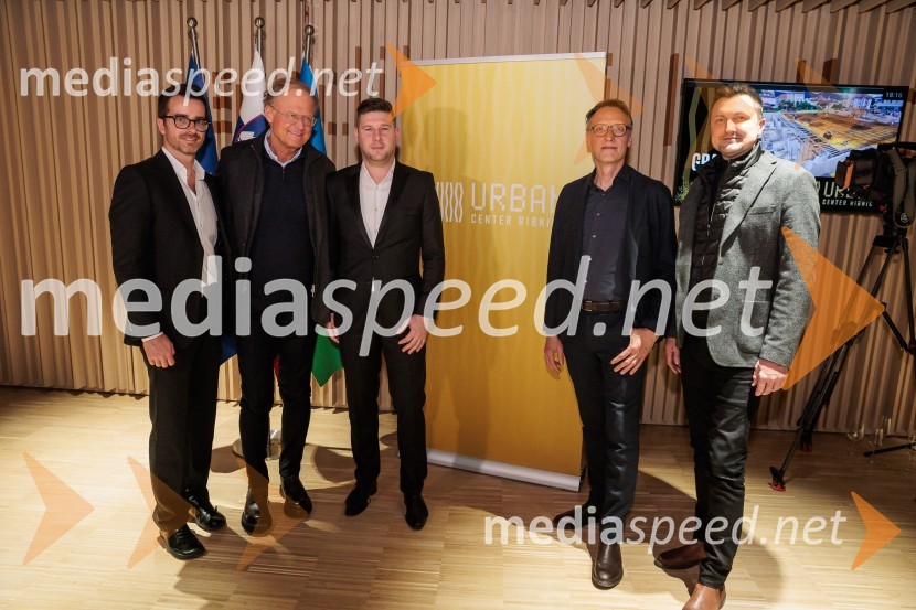 Zgodovinski dogodek za Ribnico. Urban center je odprt