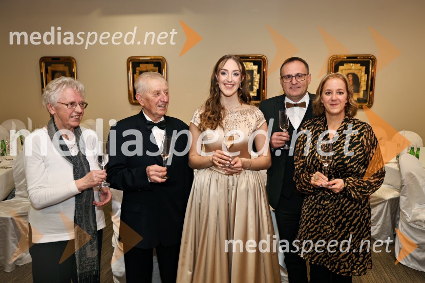 29. Vinska kraljica Slovenije 2026 je Nika Martinčič