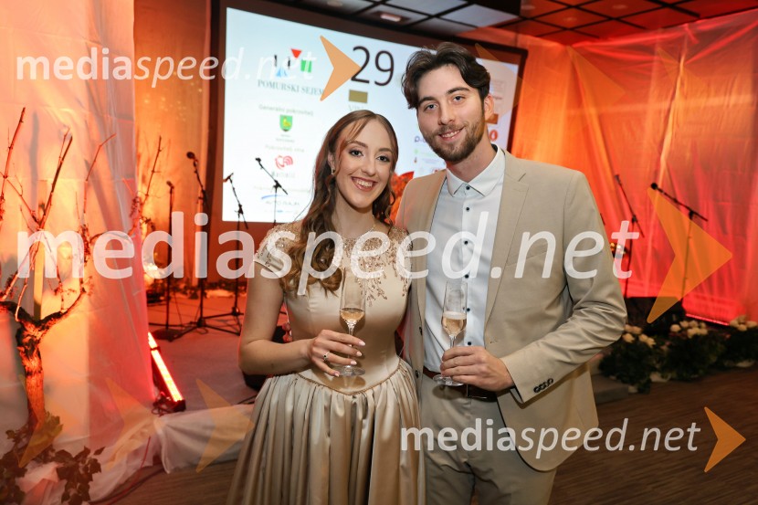 29. Vinska kraljica Slovenije 2026 je Nika Martinčič