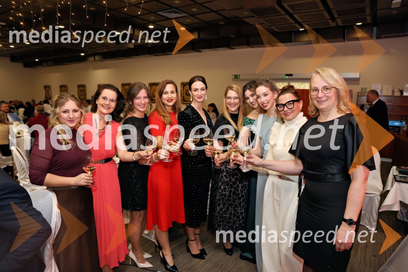 29. Vinska kraljica Slovenije 2026 je Nika Martinčič