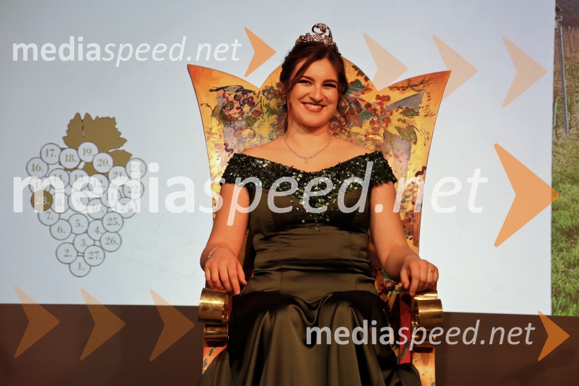 29. Vinska kraljica Slovenije 2026 je Nika Martinčič