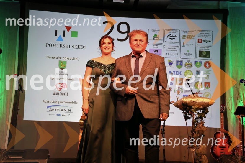 29. Vinska kraljica Slovenije 2026 je Nika Martinčič