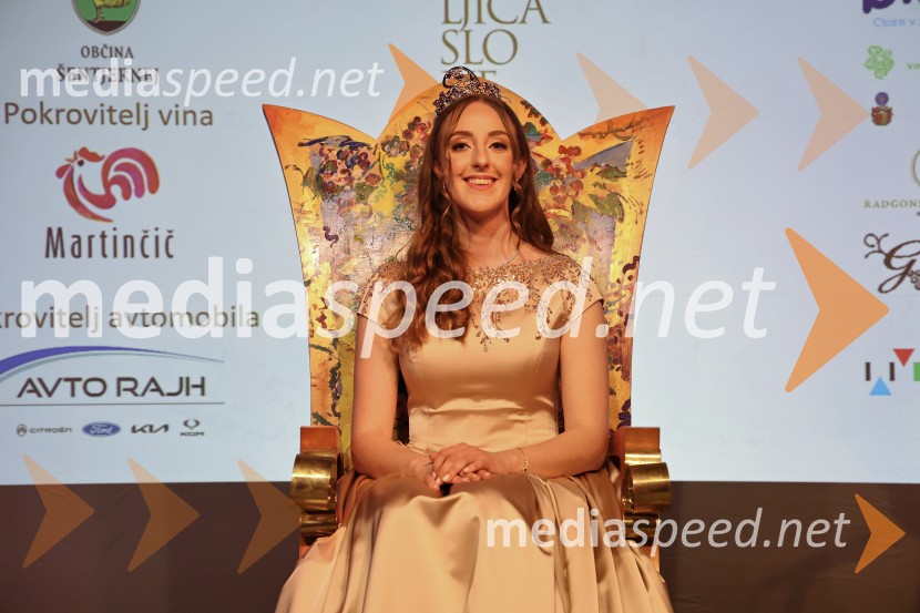 29. Vinska kraljica Slovenije 2026 je Nika Martinčič