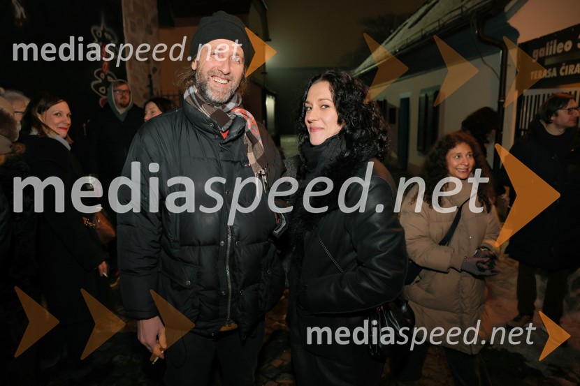 Pissed, premiera predstave na Intimnem odru GT22