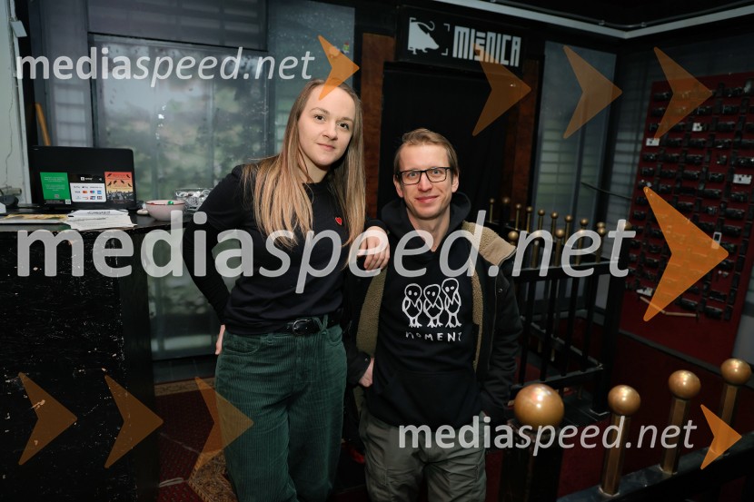 Pissed, premiera predstave na Intimnem odru GT22