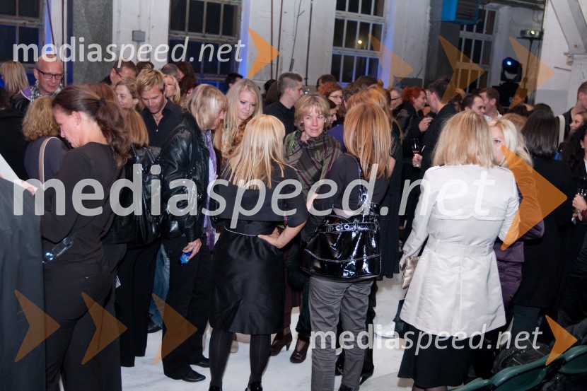 ObiskovalciNina Šušnjara, modna revija