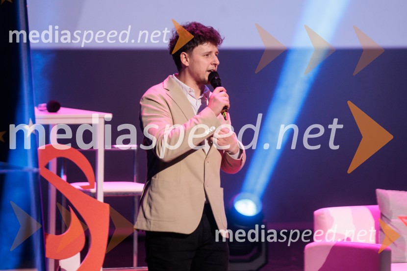  Urh Mlakar, Um in Kuna, Skova in skovani, glasbenik in animatorEva Pirc je inženirka leta 2025, slavnostna razglasitev