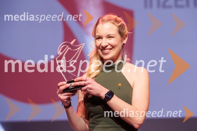 dr. Eva Pirc, razvojna inženirka, DewesoftEva Pirc je inženirka leta 2025, slavnostna razglasitev