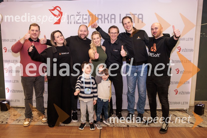  ... ;  ... ;  ... ; dr. Eva Pirc, razvojna inženirka, Dewesoft;  ... ;  ... ;  ... Eva Pirc je inženirka leta 2025, slavnostna razglasitev