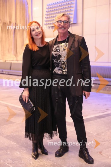  Zvezdana Lazar, Cankarjev dom;   Igor  Jelen-Iggy, Hiša umetnosti IGEN CeljeKrstna uprizoritev Orfej in Evridika v Cankarjevem domu