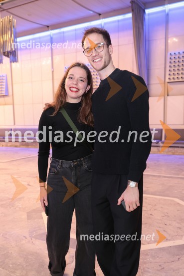  Katarina Oblak, MGL;  ... Krstna uprizoritev Orfej in Evridika v Cankarjevem domu