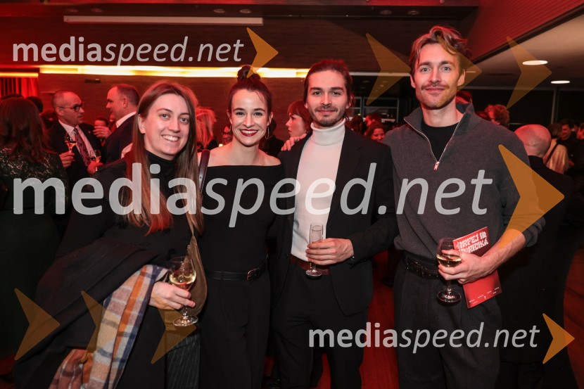  ... ;  Gaja Filač, igralka;  ... ;  ... Krstna uprizoritev Orfej in Evridika v Cankarjevem domu