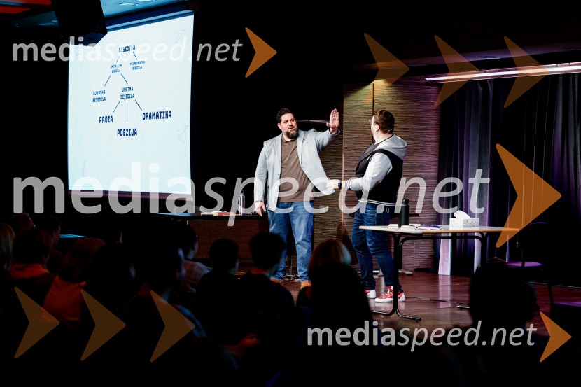 NPZ? Ni panike! Znamo!, premiera, ki je navdušila mlade