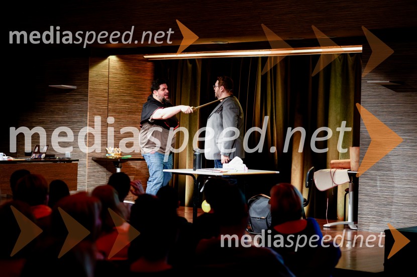 NPZ? Ni panike! Znamo!, premiera, ki je navdušila mlade