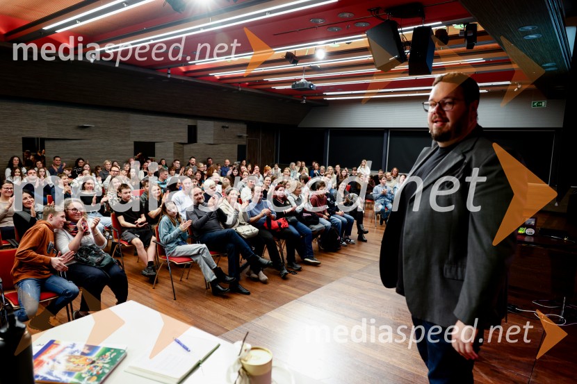 NPZ? Ni panike! Znamo!, premiera, ki je navdušila mlade