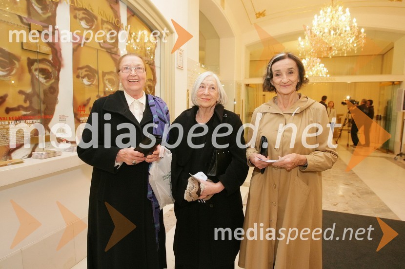 Iva Zupančič, igralka in dobitnica Borštnikovega prstana 1997, Štefka Drolc, igralka in dobitnica Borštnikovega prstana 1983 ter Ivanka Mežan, igralka in dobitnica Borštnikovega prstana 199544. Borštnikovo srečanje 2009, otvoritev