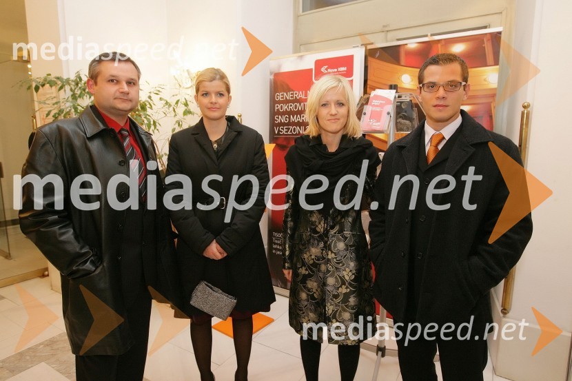 Milica Simonič Steiner, direktorica Mestne uprave Maribor s spremljevalcem in Duška Jurenec, vodja kabineta župana MOM s spremljevalcem44. Borštnikovo srečanje 2009, otvoritev