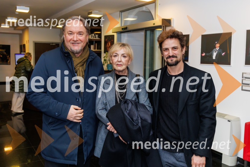  Patrik Greblo, dirigent; mag. Mojca Kunšek ;  Marco Juratovec, scenografKje je primadona?, premiera gledališča Koper