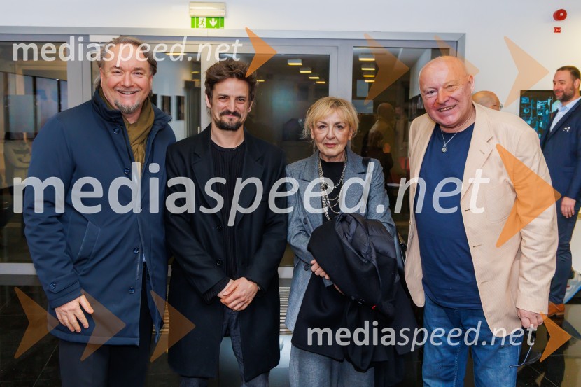  Patrik Greblo, dirigent;  Marco Juratovec, scenograf;  ... ;  Nace Junkar, operni pevecKje je primadona?, premiera gledališča Koper