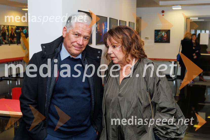  ... ;  Maja Jerman Bratec, upokojena direktorica SNG Nova GoricaKje je primadona?, premiera gledališča Koper