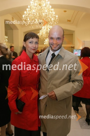 Marina Popovič, stilistka in Matevž Frangež, poslanec DZ in mestni svetnik MOM44. Borštnikovo srečanje 2009, otvoritev